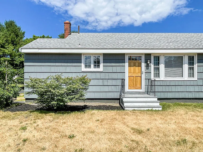 124 Pleasant Hill Rd — Photo 2