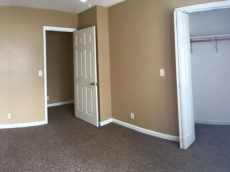 803 Anderson St #2 — Photo 8