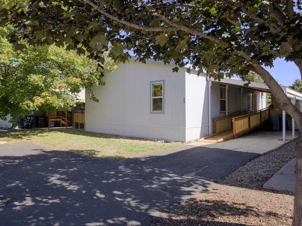 1201 SW 28th St Unit 24, Redmond, OR 97756