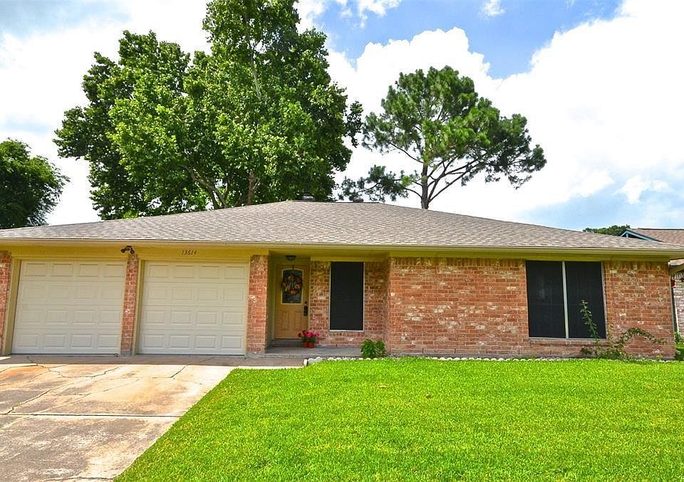 1st image of 13614 Greenway Dr