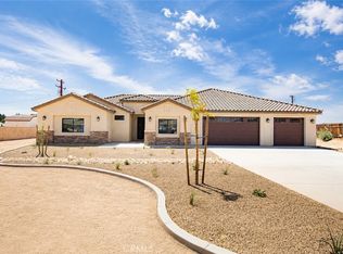 19976 Haida Rd, Apple Valley, CA 92307