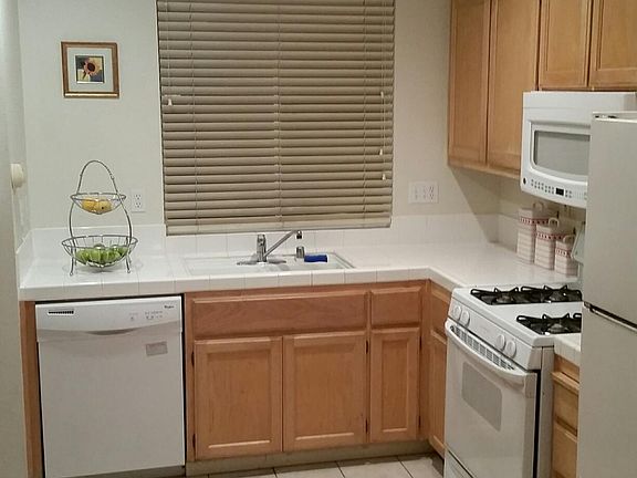 3rd image of 3590 Jasmine Cir