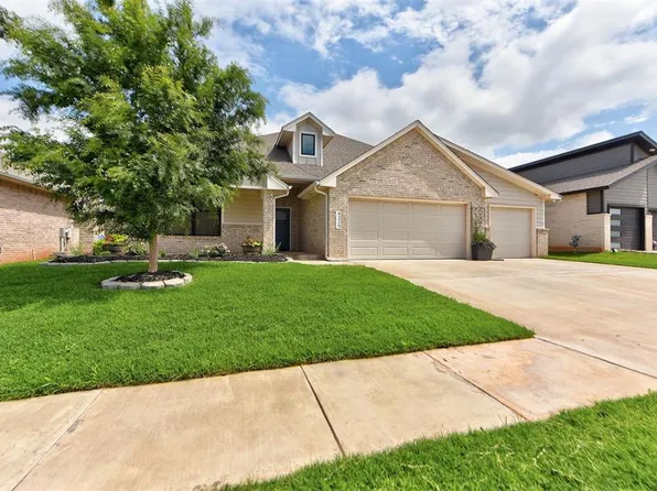 8225 NW 151st Ter, Edmond, OK 73013