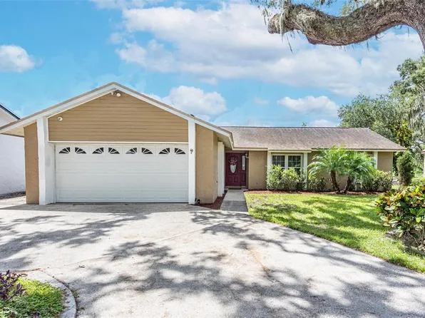 1829 Dockside Dr, Valrico, FL 33594