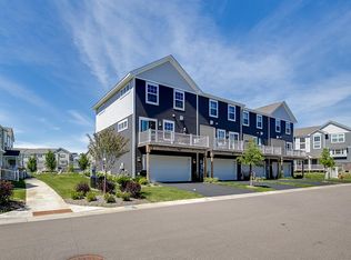 697 Eagle Ct, Lino Lakes, MN 55014