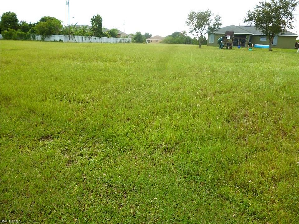 2nd image of 1902 NE 22nd Ave