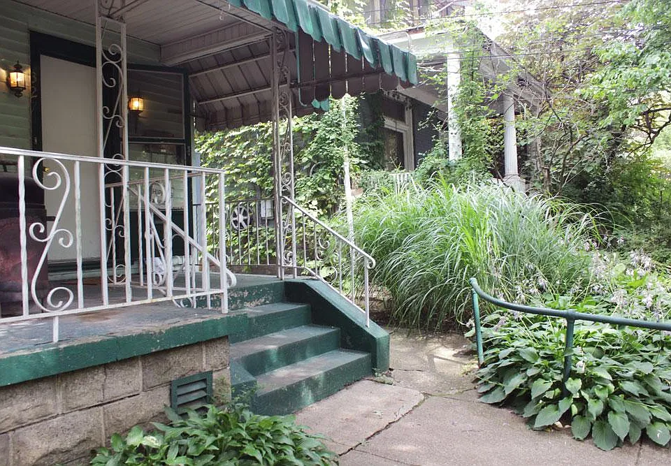 327 West St #2