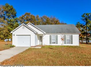 214 Hobson Ct, Raeford, NC 28376
