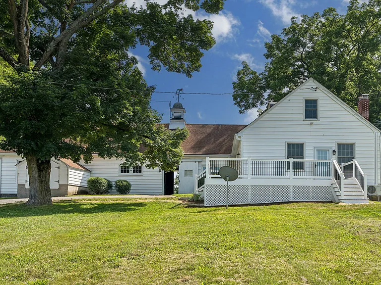 15204 Old York Rd — Photo 7