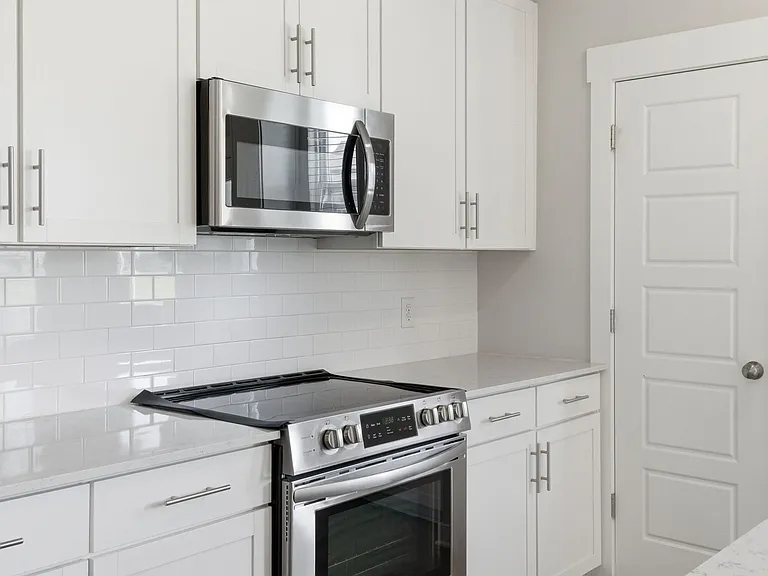 281 Casper Dr — Photo 12