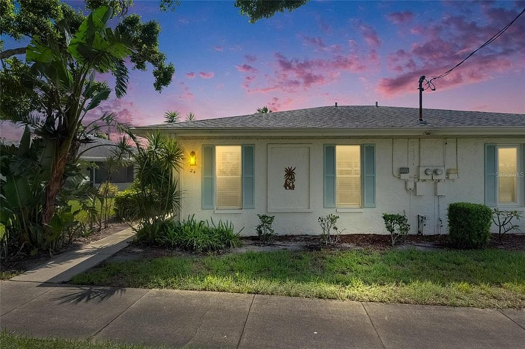 1903 Canterbury Ln #B24