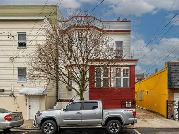 413 51st Street image 1 of 13