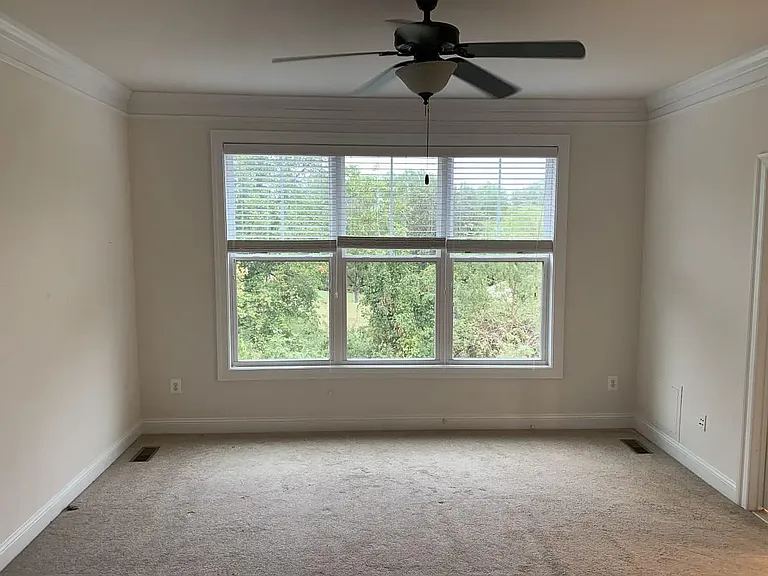 1713 Belvedere Pl — Photo 10