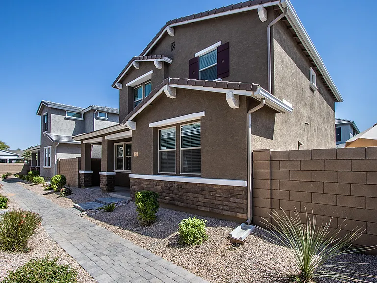 Sandal-1_04282022