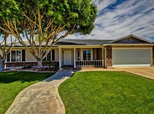 2610 E Enrose St, Mesa, AZ 85213