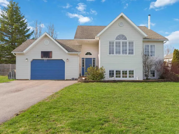 24 Rivercrest Ln, Greenwood, NS B0P 1R0