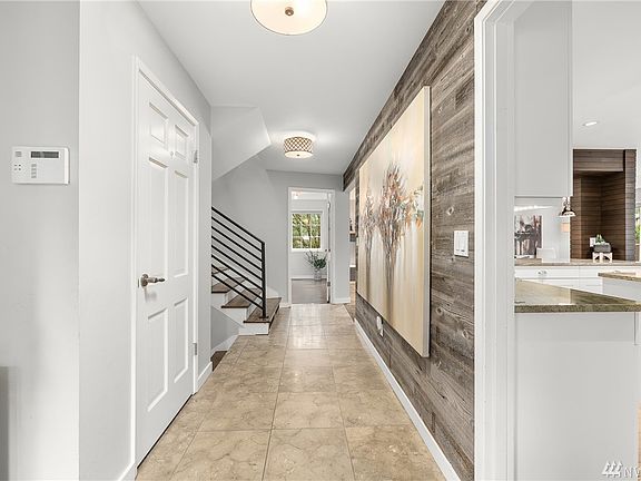 Entry with beautiful tiles. 