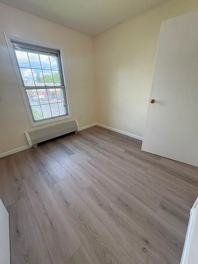 3 bed, $2,750 — Photo 3