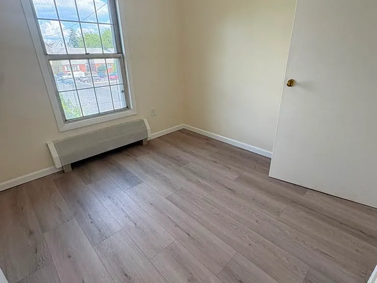 174 Dwight St — Photo 2