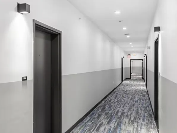 130-132 Mallory Avenue image 10 of 12