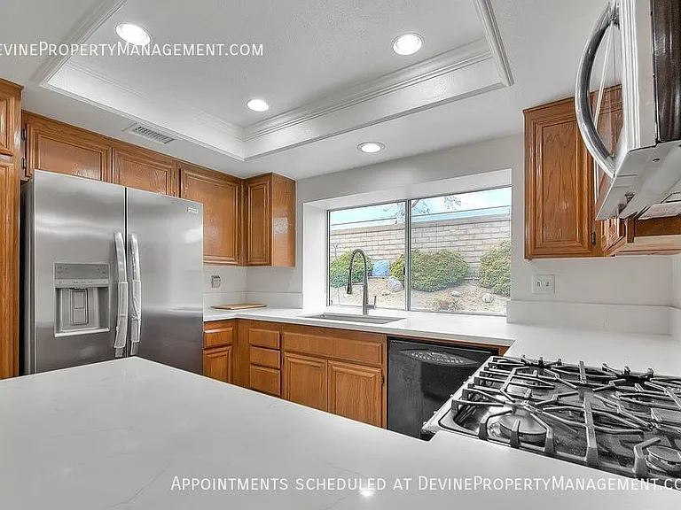 902 California Privado — Photo 24
