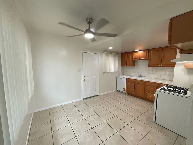 Watson8626-50 — Photo 37