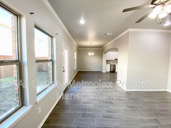 3rd image of 4723 Amal Saleh Dr