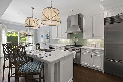 3rd image of 401 High Pond Ln