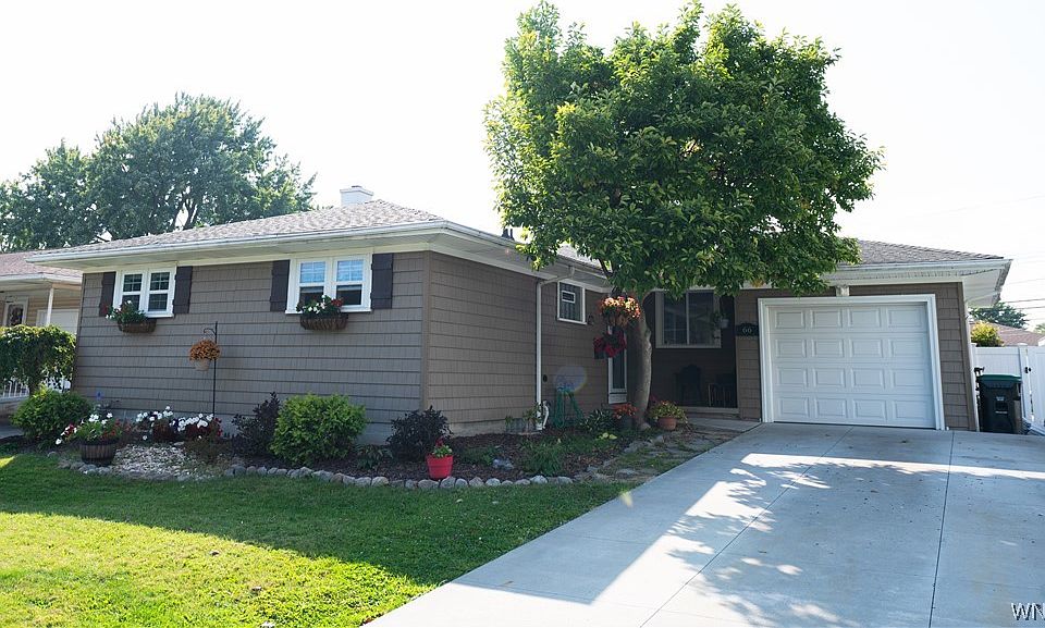 1st image of 66 Westwood Dr