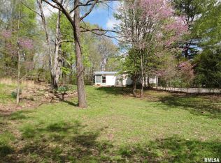 61 S Iron Furnace Rd, Elizabethtown, IL 62931