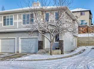 95 S Hidden Creek Rise NW, Calgary, AB T3A6L3