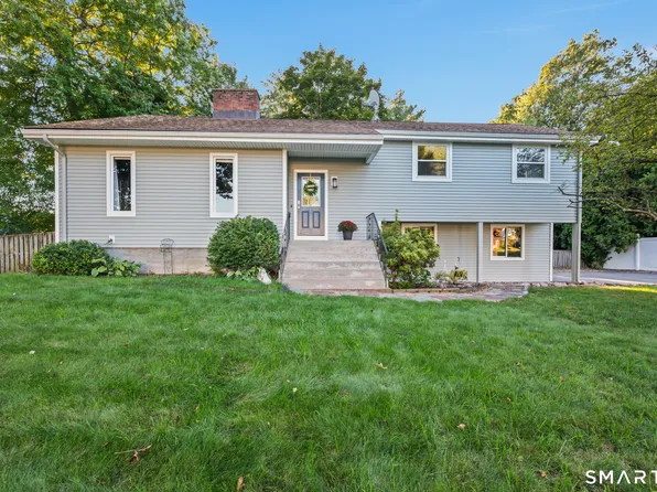 31 Oxford Drive, Glastonbury, CT 06033