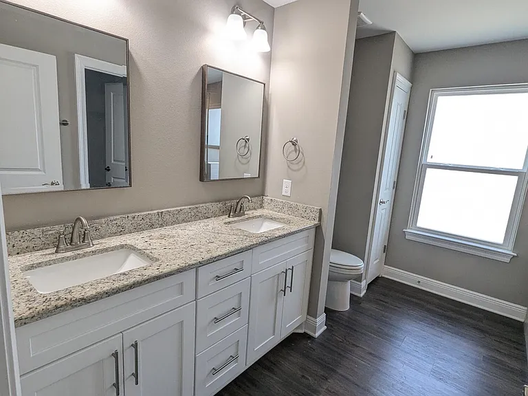 2335 Hadleigh Hills Ct — Photo 25
