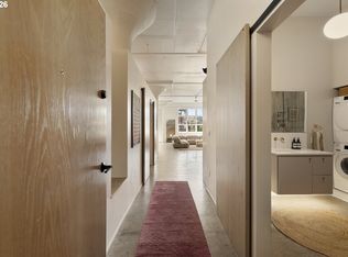 1314 NW Irving St APT 505, Portland, OR 97209