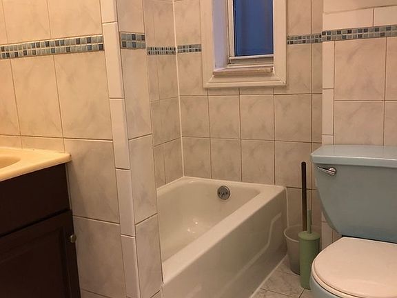5th image of 27 Driggs Ave APT 2