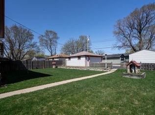 8238 W Grantosa Dr, Milwaukee, WI