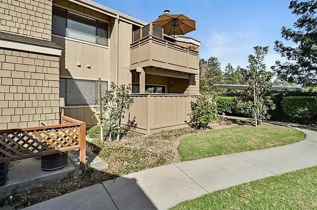 1 bed, 690 sqft, $2,690 — Photo 2