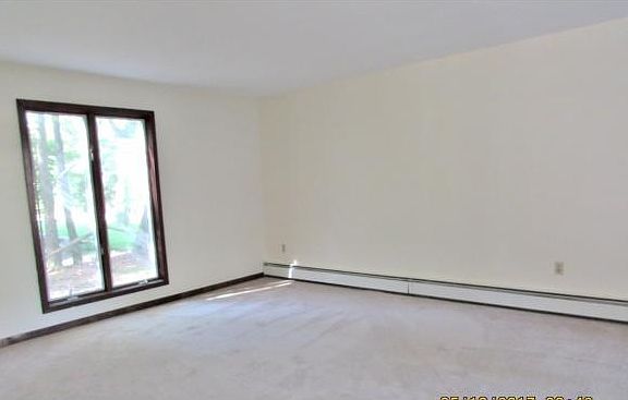 5th image of 970 Southern Pines Dr