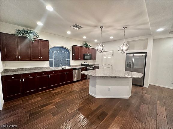 4th image of 6539 Foley Estate Ave