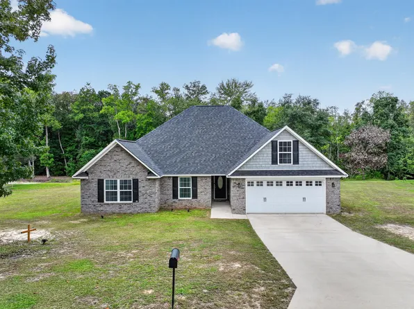 60 Banff Springs Ct, Sumter, SC 29150