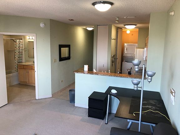 4th image of 222 N Columbus Dr APT 4605