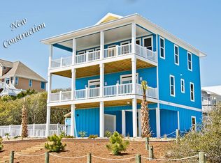 101 Seagull Rd, Emerald Isle, NC 28594