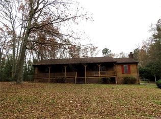 1835 Meadow Rd, Sandston, VA 23150