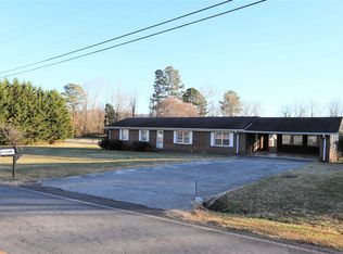 100 Red Oak Rd, Summerville, GA 30747