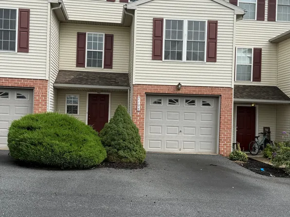 2104 Autumn Ct, Lebanon, PA 17042