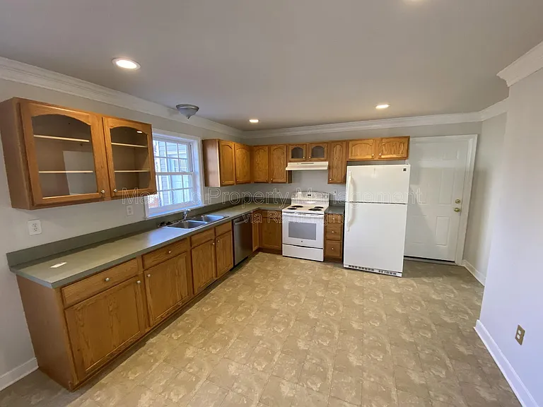 4106 Parapet Ct — Photo 9