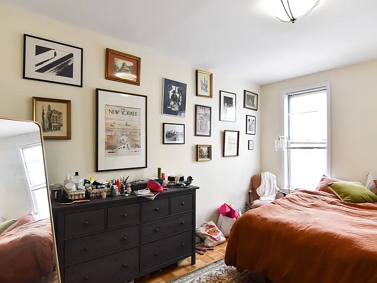 141 N 11th St #2L — Photo 2