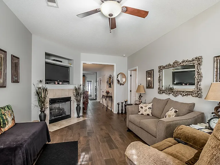 6482 Covington Villas Ln — Photo 3