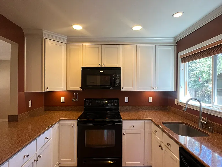 3380 Janet Dr — Photo 19