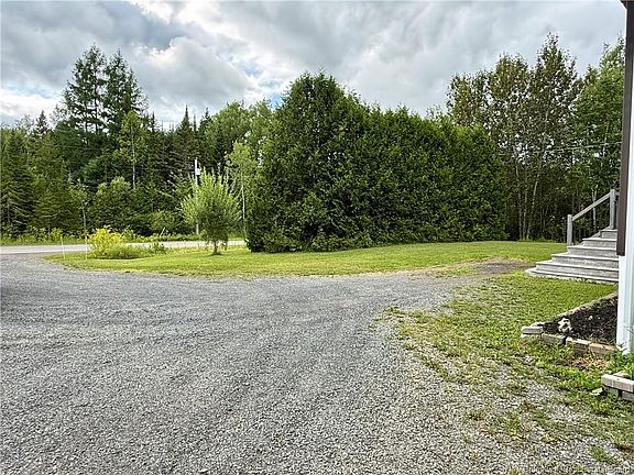 4th image of 1270 Back Lake Rd